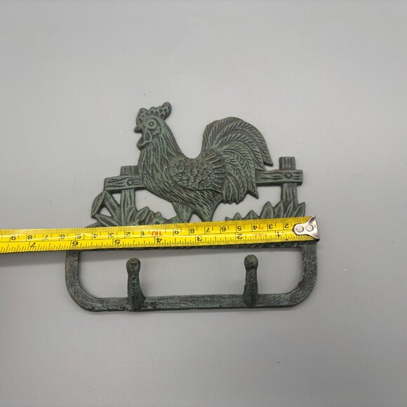 Vintage Cast Iron Rooster Wall Hook | Rustic Farmhouse Key Holder - Picture 8 of 8